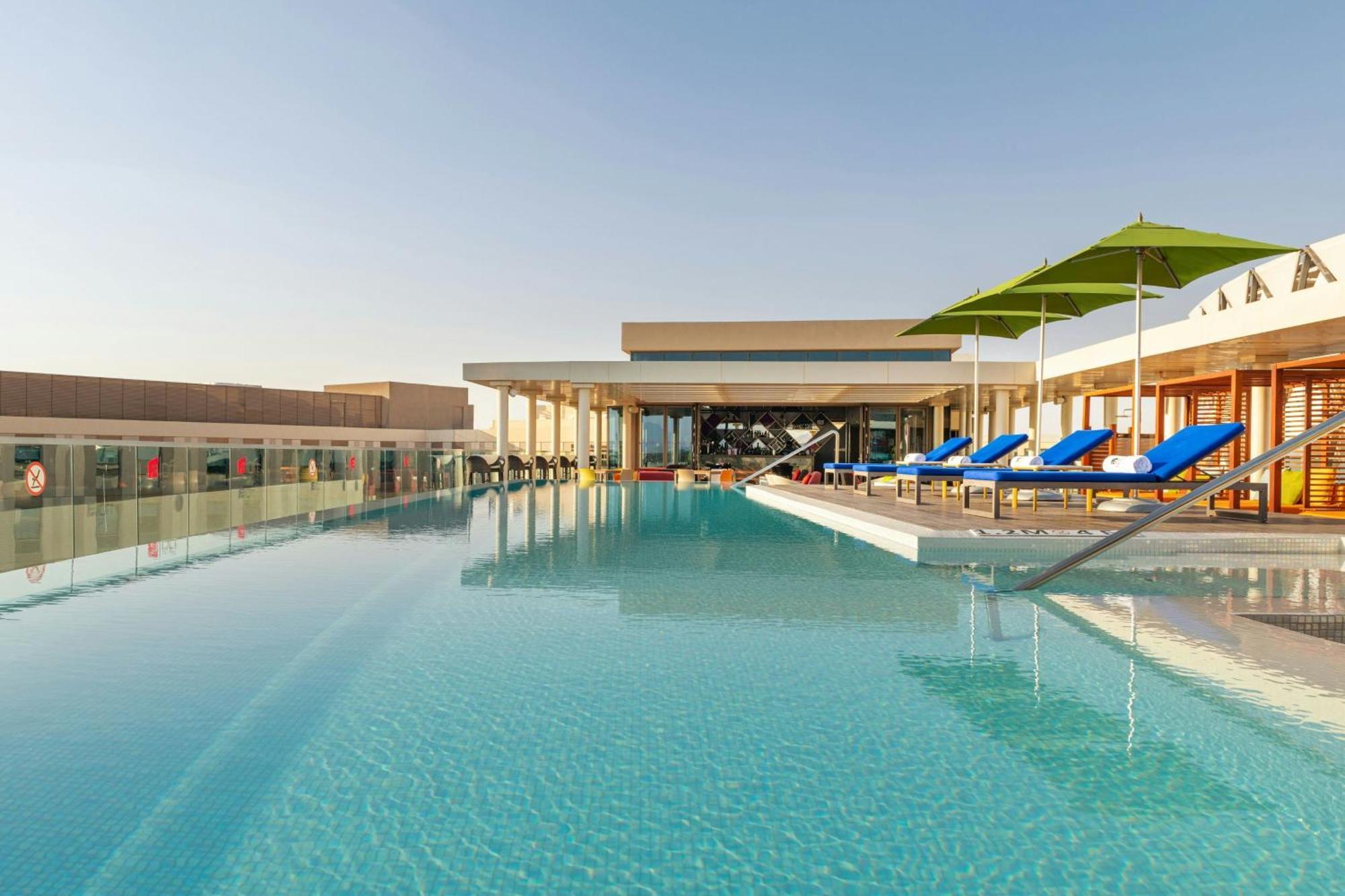 Aloft Al Ain Hotel Exterior foto